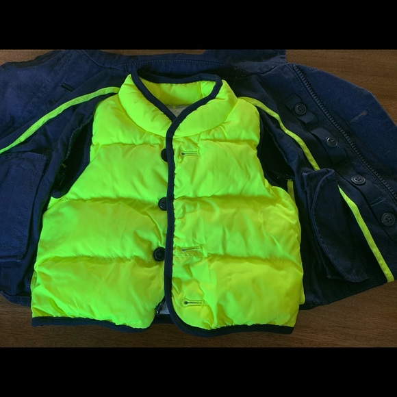 BabyGap Jacket with Removable Vest - Picture 4 of 6